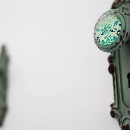 41 Maufoux By Bruno Colin *