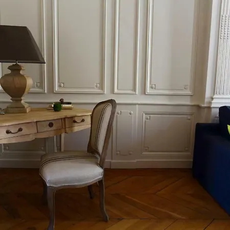 Apartment 41 Maufoux By Bruno Colin *