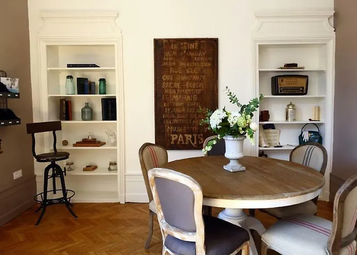 41 Maufoux By Bruno Colin *