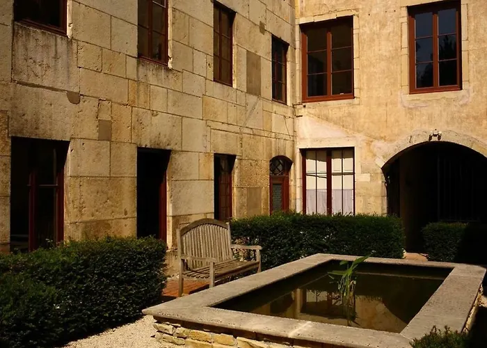 41 Maufoux By Bruno Colin * Beaune (Cote d'Or)