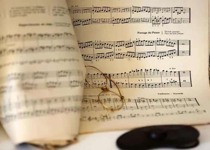 Apartment 41 Maufoux By Bruno Colin